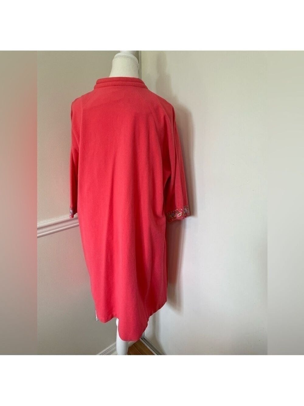Vintage Embroidered Fleece Robe - Picture 7 of 10